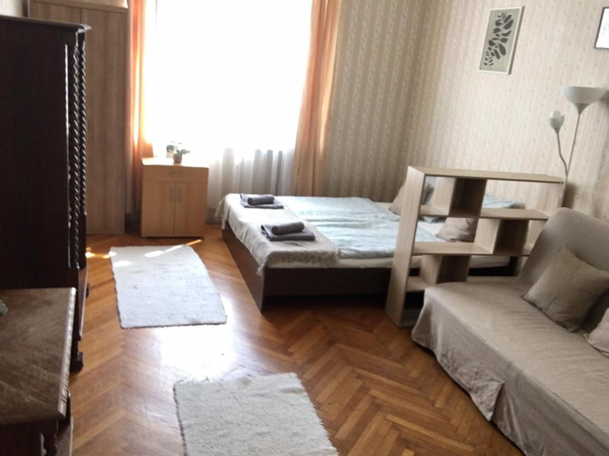 Cozy Flat At Stadionok M Station Budapest Ngoại thất bức ảnh